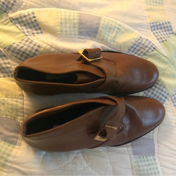 Etienne Aigner Leather Buckle Ankle Boots 10 - Picture 9 of 9